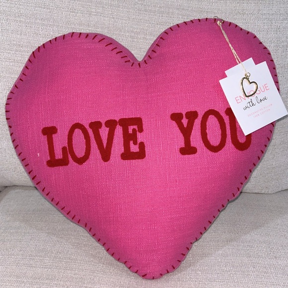 Valentine’s day Envogue Love You Pink Red Heart Decorative Pillow - Picture 1 of 8